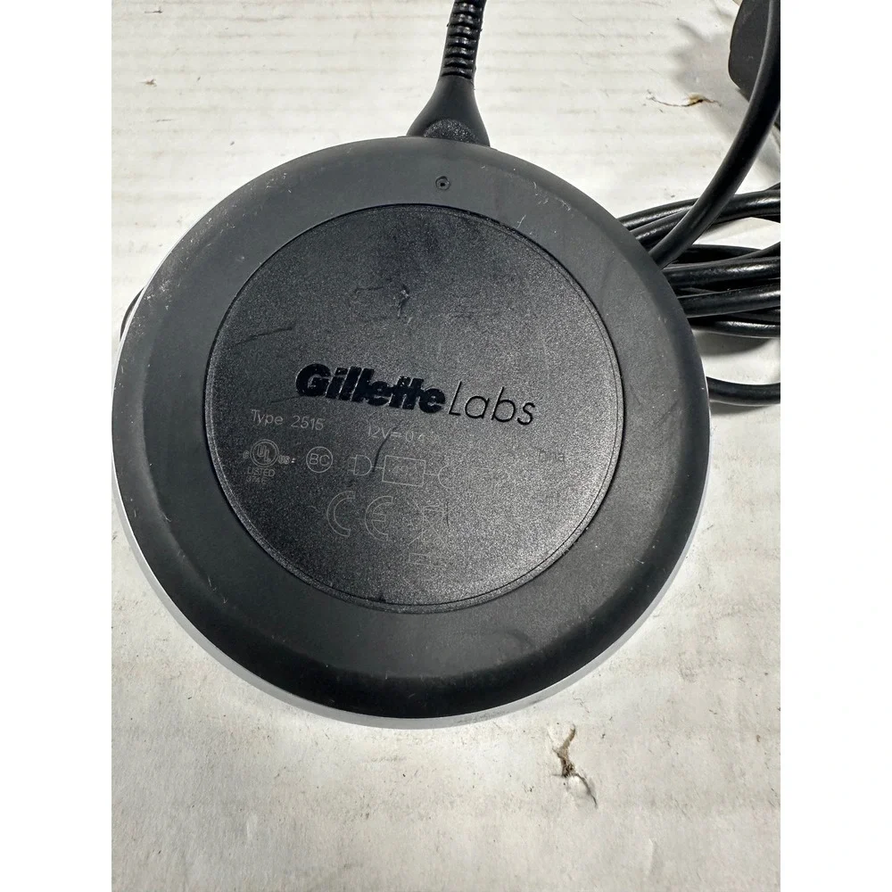 GilletteLabs heated razor